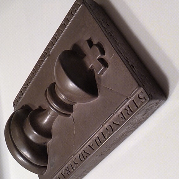 Sid Dickens B19 "Chess King" Vintage Alchemy. Metal Iron/Bronze *Rare & Retired* - Picture 4 of 8